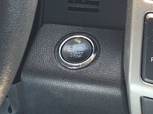 Used 2020 Ford F150 Lariat w/ Equipment Group 502A Luxury AWD/4WD image 44