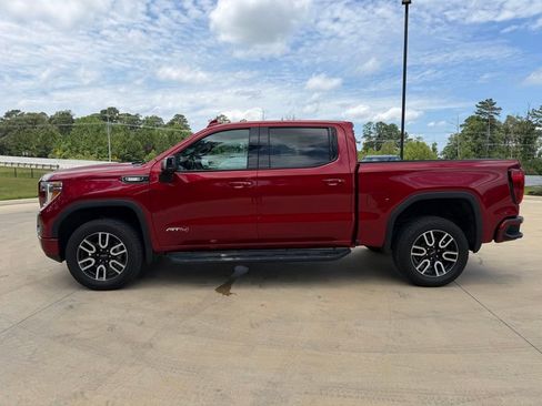 Used 2021 GMC Sierra 1500 AT4 AWD/4WD image 2