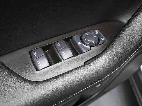 Used 2024 Chevrolet Blazer LT w/ Convenience Package FWD image 13