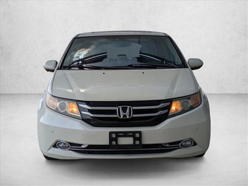 Used 2015 Honda Odyssey Touring Elite image 2