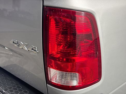 Used 2016 RAM 2500 Tradesman w/ Popular Equipment Group image 31