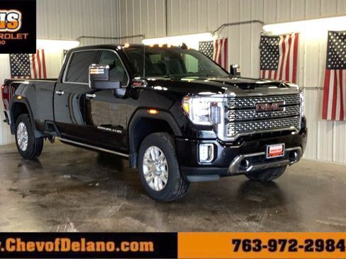 Used 2022 GMC Sierra 3500 Denali w/ Denali Ultimate Package AWD/4WD image 1