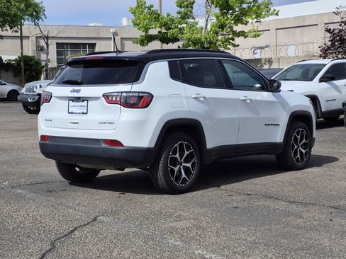 Used 2025 Jeep Compass Limited AWD/4WD image 7