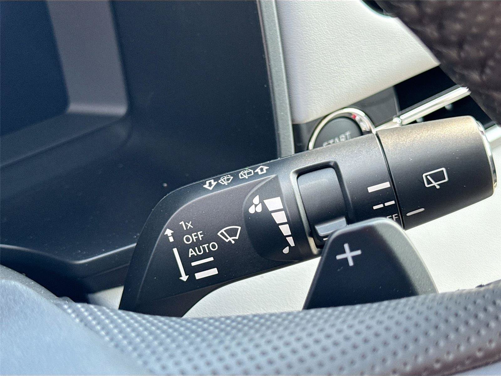 New 2026 Mitsubishi Outlander SEL FWD image 6
