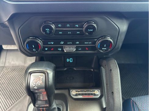 Used 2022 Ford Bronco Raptor image 19