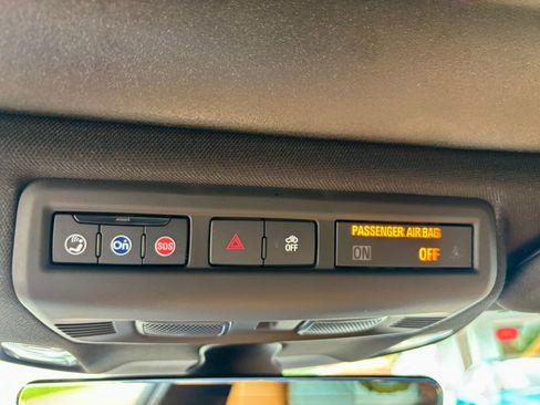 Used 2021 Chevrolet Corvette Stingray Preferred Cpe w/ 2LT RWD image 29