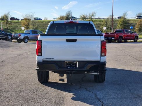 Used 2024 Chevrolet Colorado Z71 w/ LPO, Dark Essentials Package image 6