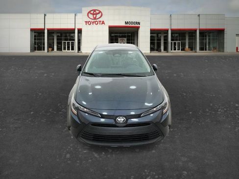 New 2026 Toyota Corolla LE FWD image 2