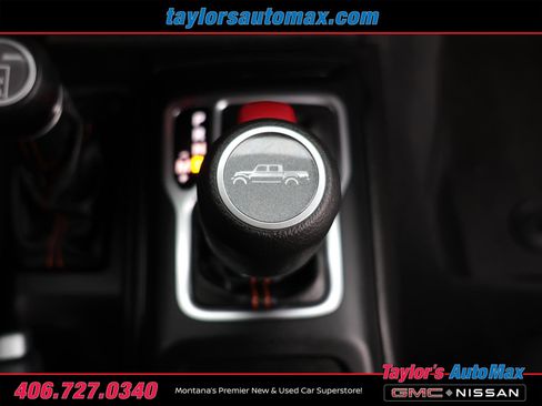 Used 2021 Jeep Gladiator Mojave w/ Cold Weather Group image 22