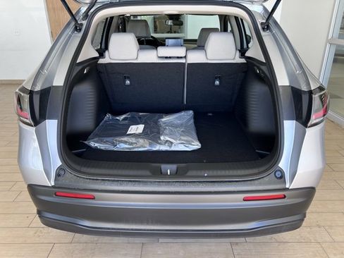 New 2025 Honda HR-V LX image 15