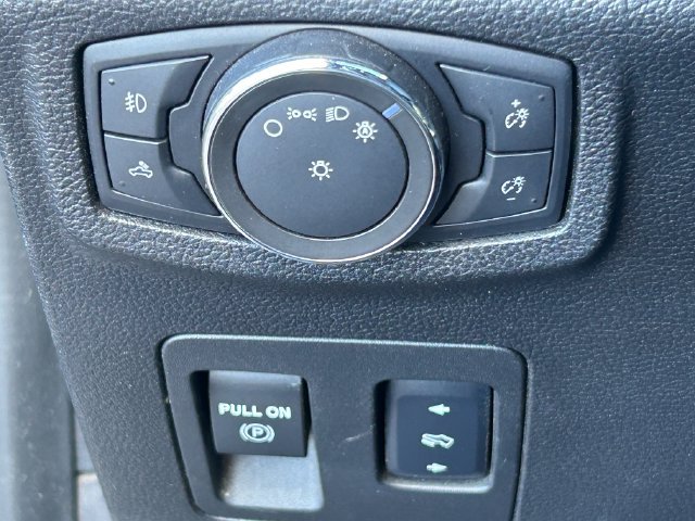Used 2018 Ford F150 XLT w/ Equipment Group 302A Luxury AWD/4WD image 25
