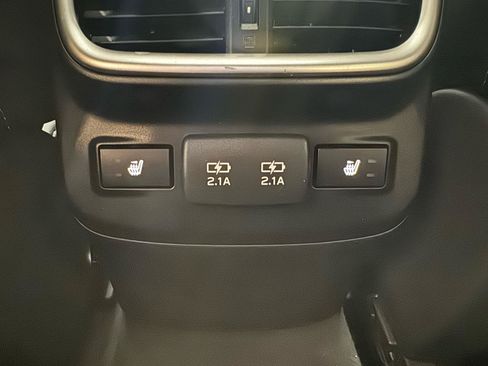 Used 2022 Subaru Outback Limited AWD/4WD image 23