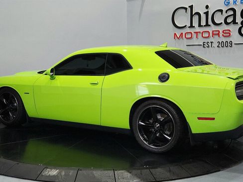 Used 2015 Dodge Challenger R/T w/ Quick Order Package 22B R/T RWD image 8