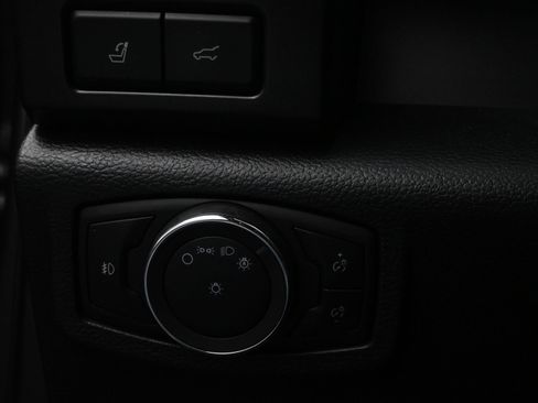 Used 2020 Ford Expedition Limited w/ Texas Edition Package RWD image 22
