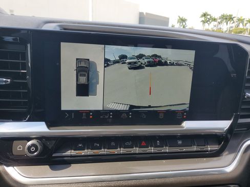 Used 2025 Chevrolet Silverado 1500 High Country w/ High Country Premium Package image 10