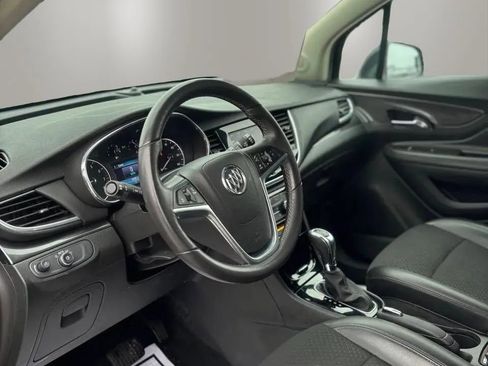Used 2022 Buick Encore Preferred w/ Safety Package AWD/4WD image 9