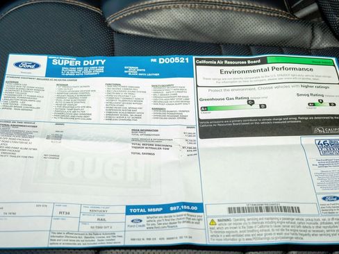 Used 2024 Ford F250 Platinum w/ Tremor Off-Road Package image 27