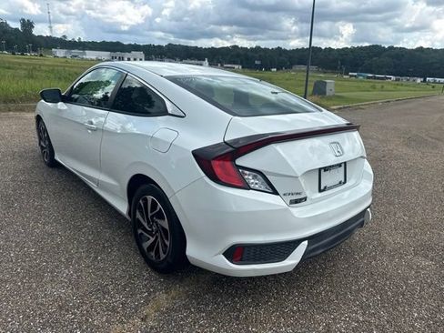 Used 2017 Honda Civic LX-P image 4