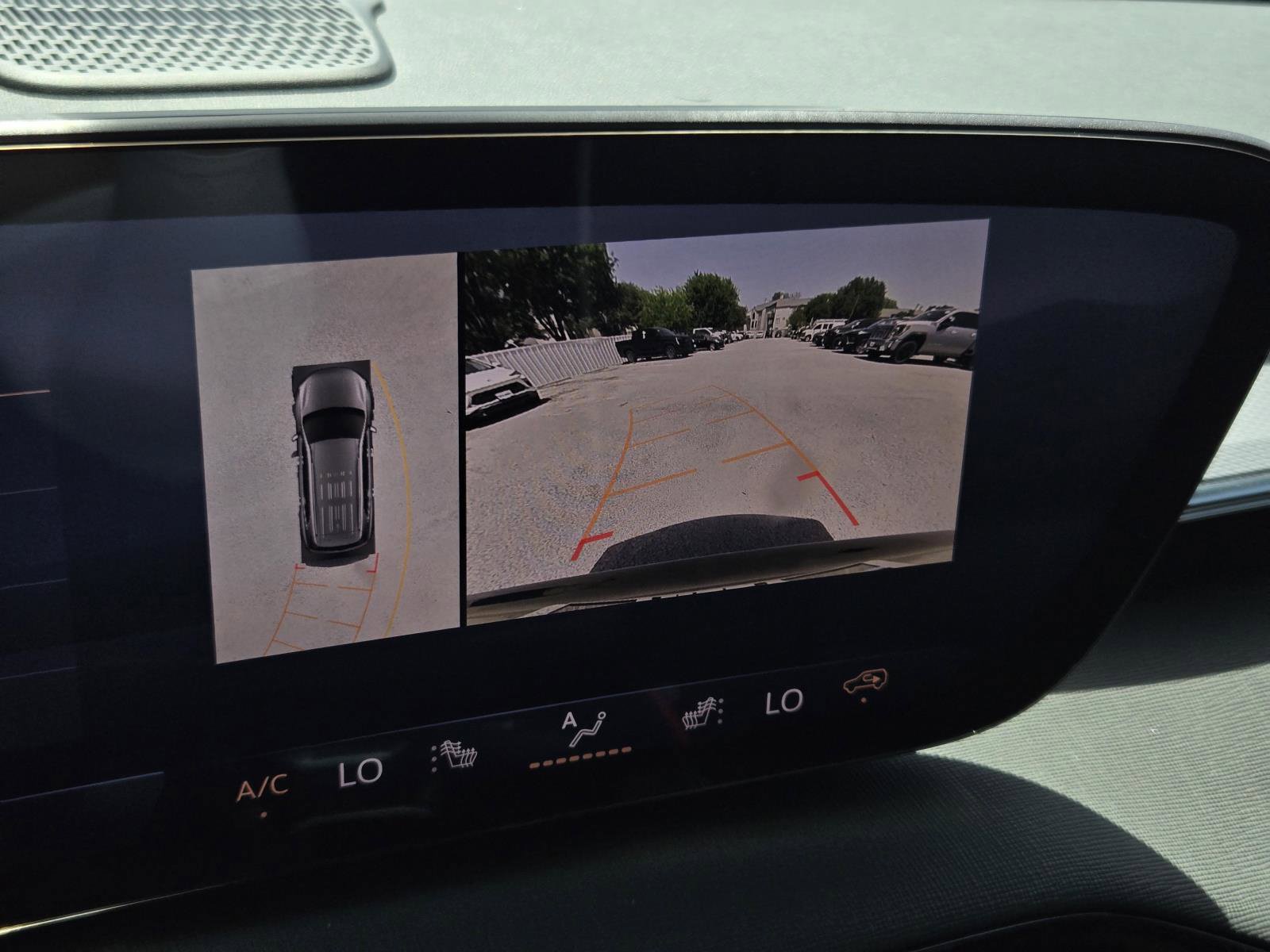 New 2026 Buick Enclave Sport Touring w/ Power Package FWD image 8