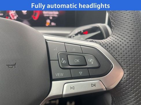 New 2026 Volkswagen Tiguan SE R-Line image 11