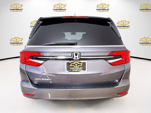 Used 2023 Honda Odyssey EX-L image 6