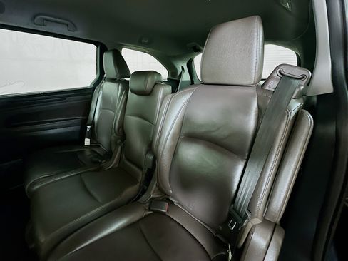 Used 2020 Honda Odyssey Elite image 23