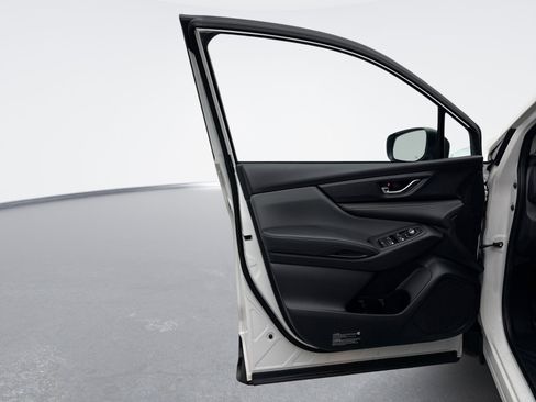 Used 2023 Subaru Ascent Onyx Edition image 9