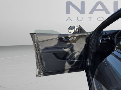 Used 2025 Audi Q8 Premium Plus AWD/4WD image 8