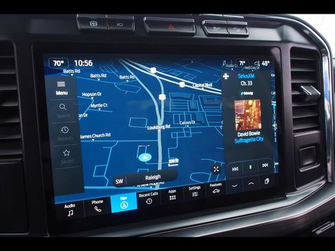 Used 2024 Ford F350 Lariat w/ Chrome Package image 29