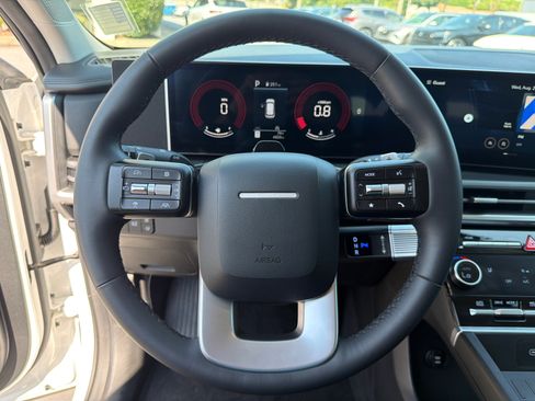Certified 2025 Hyundai Santa Fe XRT AWD/4WD image 23