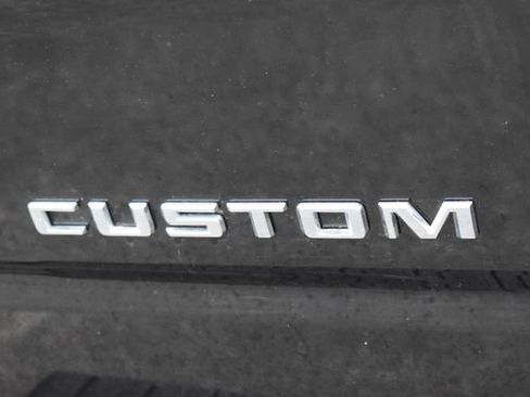 Used 2019 Chevrolet Silverado 1500 Custom w/ Custom Convenience Package image 17