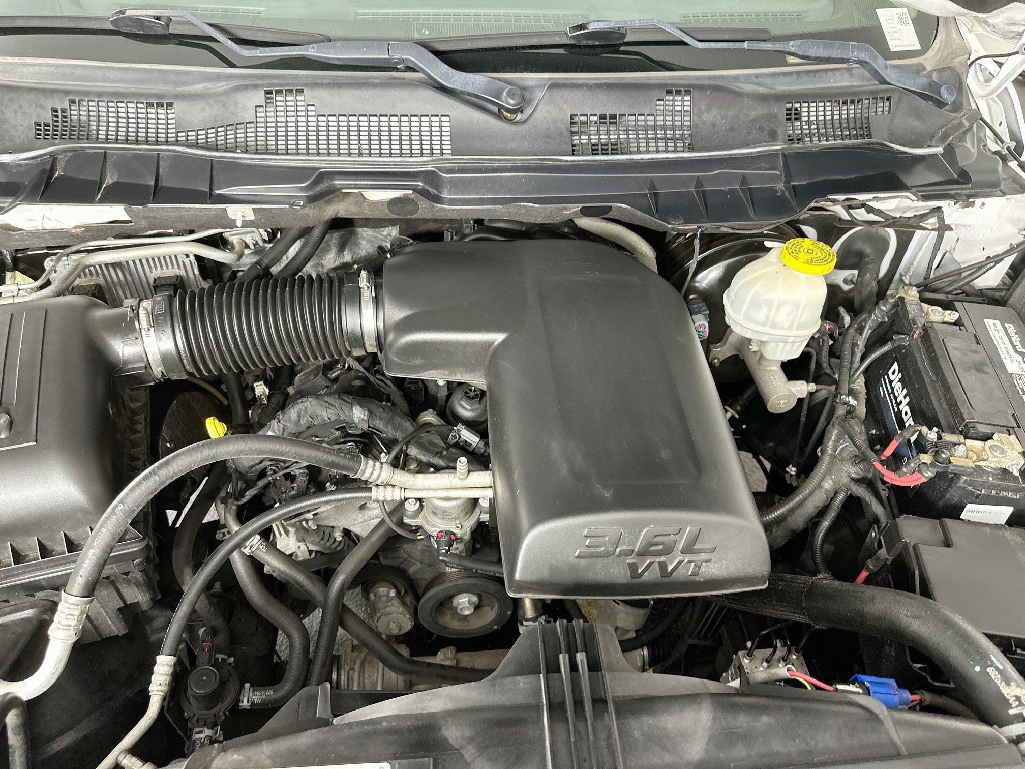 Used 2018 RAM 1500 Classic SLT RWD image 30