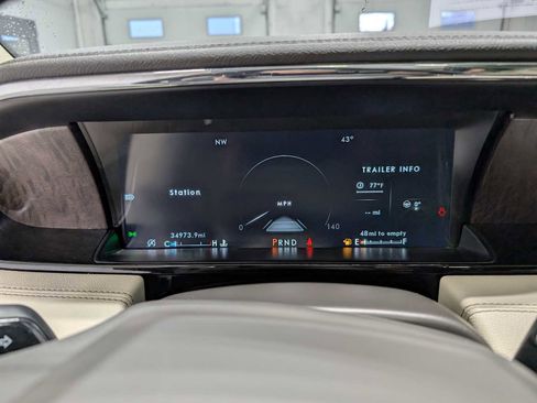 Used 2020 Lincoln Navigator Reserve w/ Luxury Package image 29