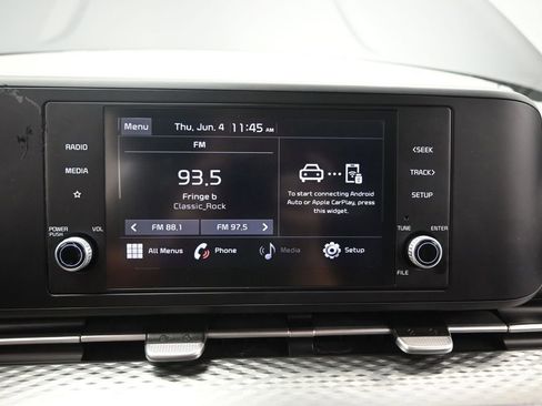 Used 2022 Kia Carnival LX FWD image 23