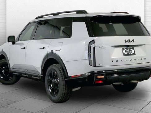 New 2027 Kia Telluride SX Prestige X-Pro image 3