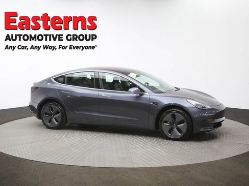 Used 2018 Tesla Model 3 Long Range image 45