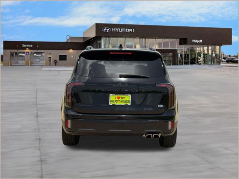 Used 2025 Kia Telluride EX X-Line AWD/4WD image 10