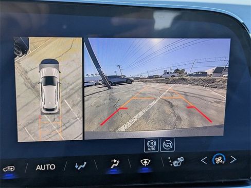 New 2026 Chevrolet Equinox EV LT image 23