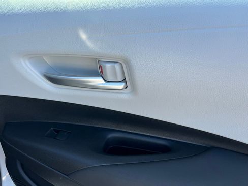 Used 2022 Toyota Corolla SE image 45