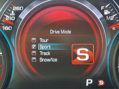 Used 2018 Chevrolet Camaro SS RWD image 40