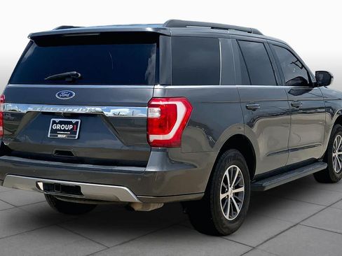 Used 2021 Ford Expedition XLT RWD image 12