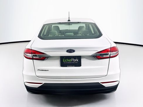 Used 2019 Ford Fusion S image 7