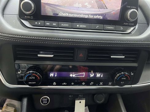 Certified 2023 Nissan Rogue SV w/ SV Premium B Package image 19