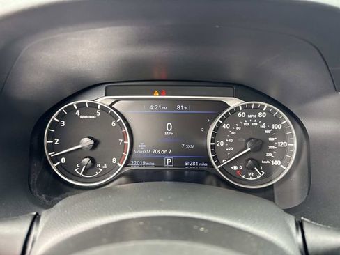 Used 2025 Nissan Altima 2.5 SV image 26