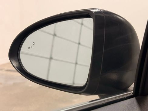 Used 2023 Hyundai Sonata SEL image 12