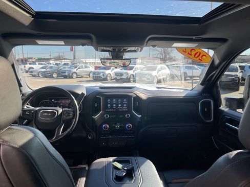 Used 2022 GMC Sierra 2500 AT4 w/ AT4 Premium Plus Package image 22