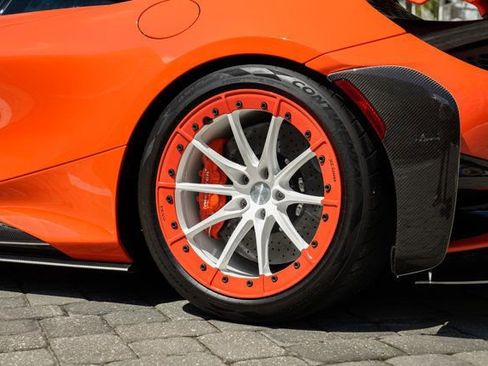 Used 2021 McLaren 765LT image 51