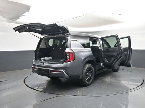 New 2026 Nissan Armada SV image 44