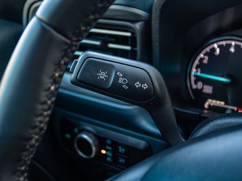 Used 2024 Ford Maverick Lariat w/ Black Appearance Package image 32