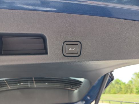 New 2026 Buick Enclave Preferred w/ Power Package FWD image 8